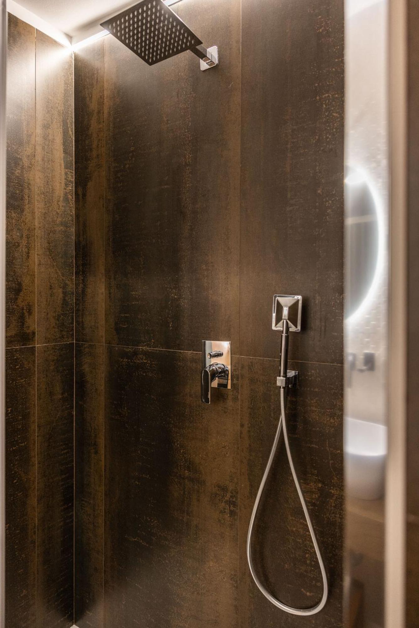 Hotel Novum Hospitality Bari Esterno foto