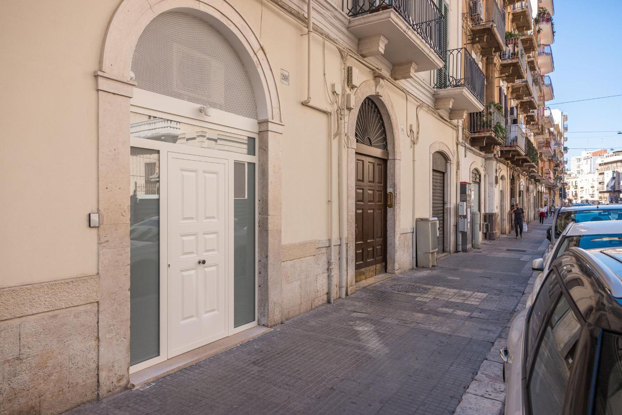 Hotel Novum Hospitality Bari Esterno foto